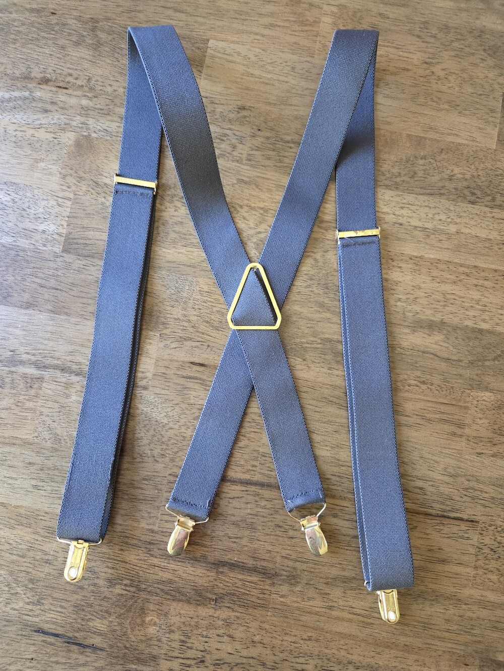 CAS Germany Gray Suspenders with Gold Tone Hardware